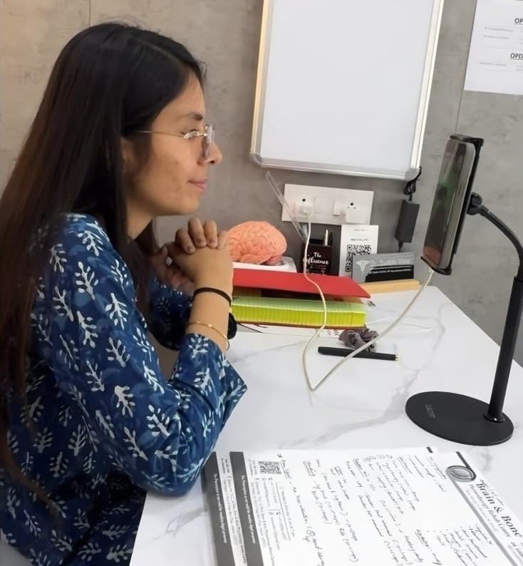 Online Specialist Consultation